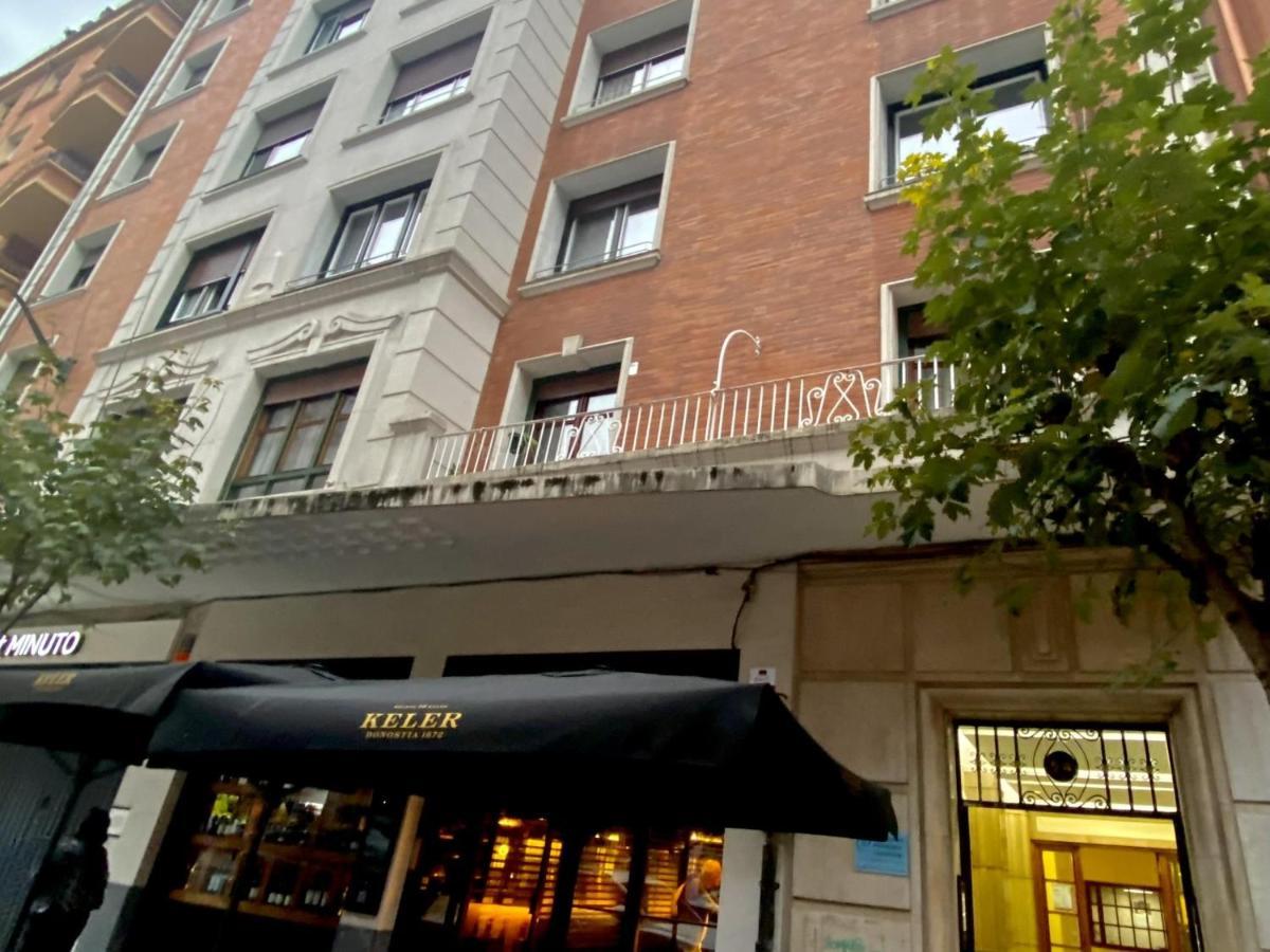 Pozas Accommodation By Next Stop Bilbao Bilbau Exterior foto